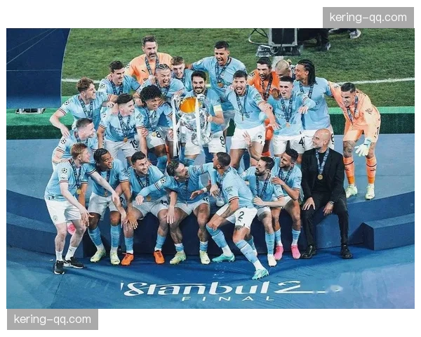 曼城本赛季首轮后首次登顶 冠军争夺进入白热化阶段